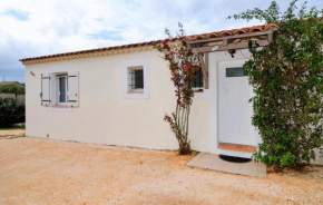 Awesome Home In La Capelle-Et-Masmolèn